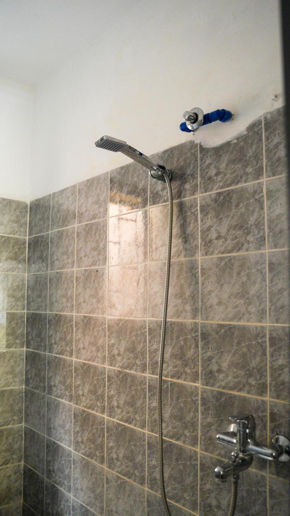 Vila Aliaj Luxury Apartment With 2 Rooms With Private Wonderful Terrace Durres Exterior photo