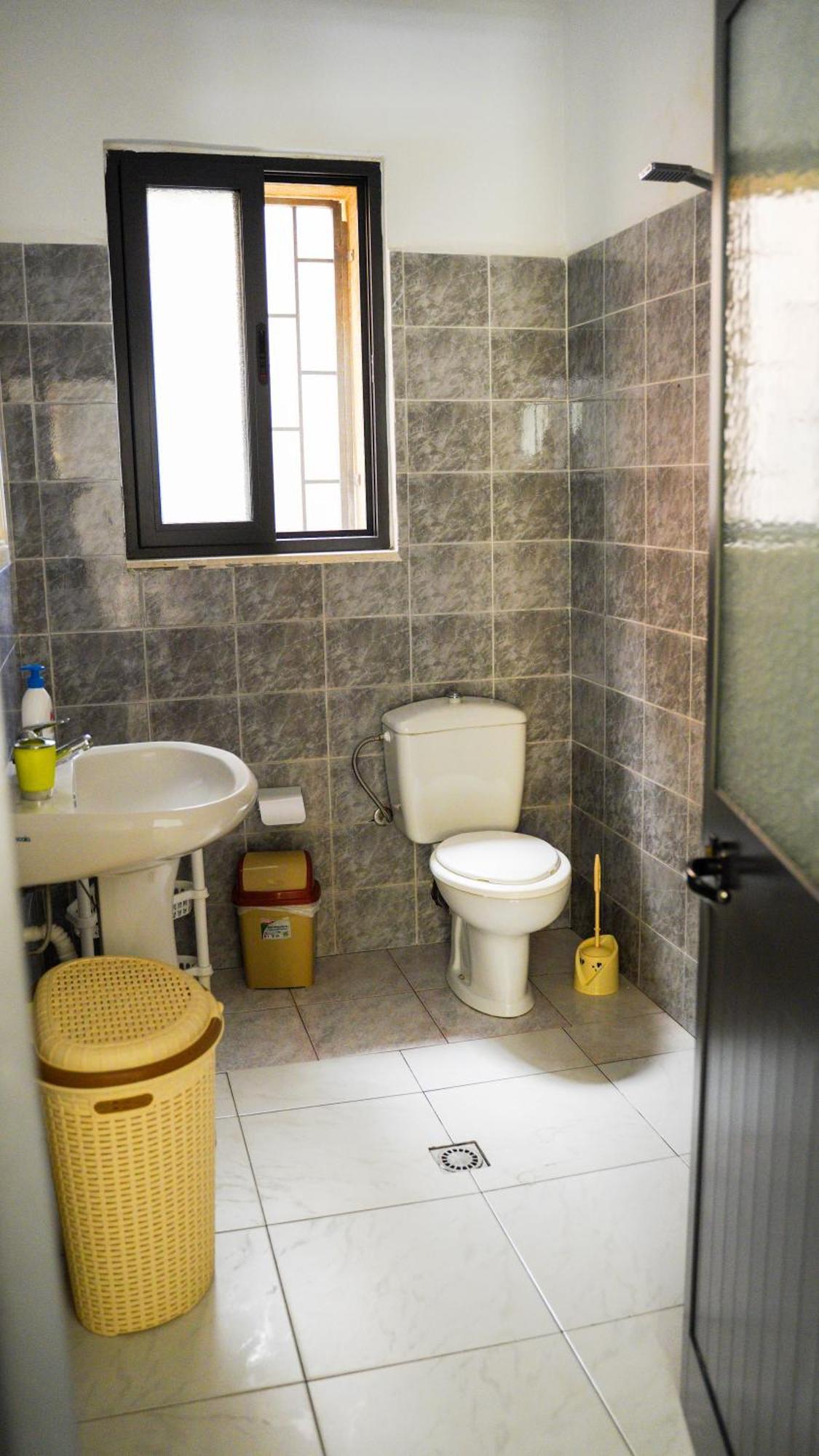 Vila Aliaj Luxury Apartment With 2 Rooms With Private Wonderful Terrace Durres Exterior photo